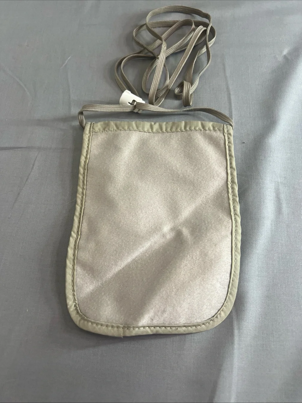 Eagle Creek Beige Travel Neck Pouch